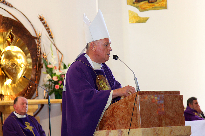 Parafia Błogosławionego Honorata 5 rocznica ??mierci ks. Bernarda